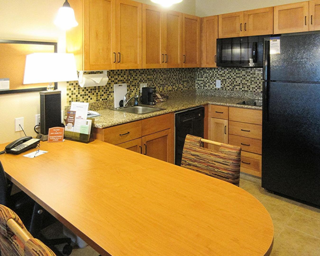 Mainstay Suites Sidney - Medical Center Rum bild